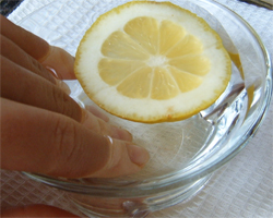 Укрепляем ногти народными способами